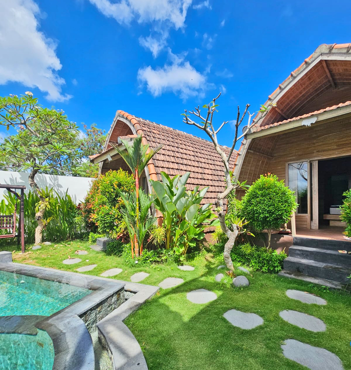 Experience Nature-Infused Living in Trendy Canggu